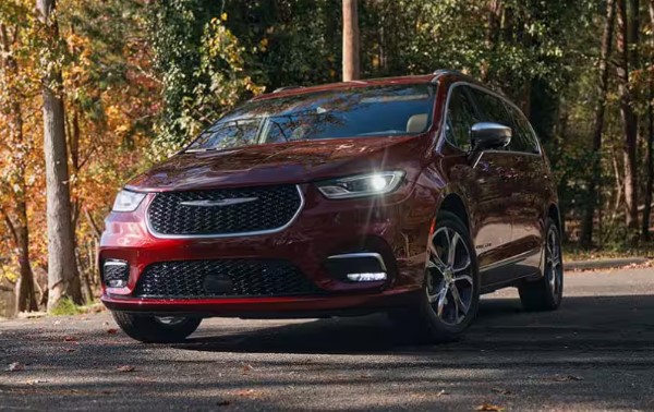 2025 Chrysler Pacifica