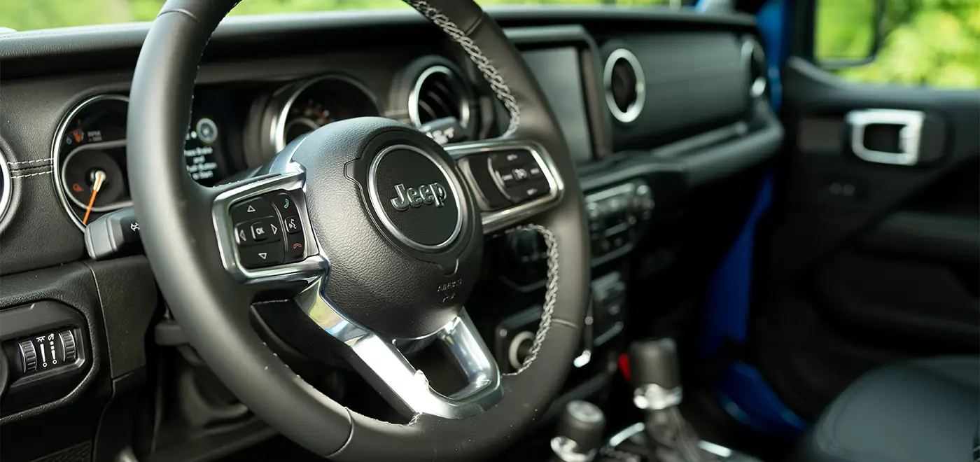 2025 jeep gladiator in Glendora, CA