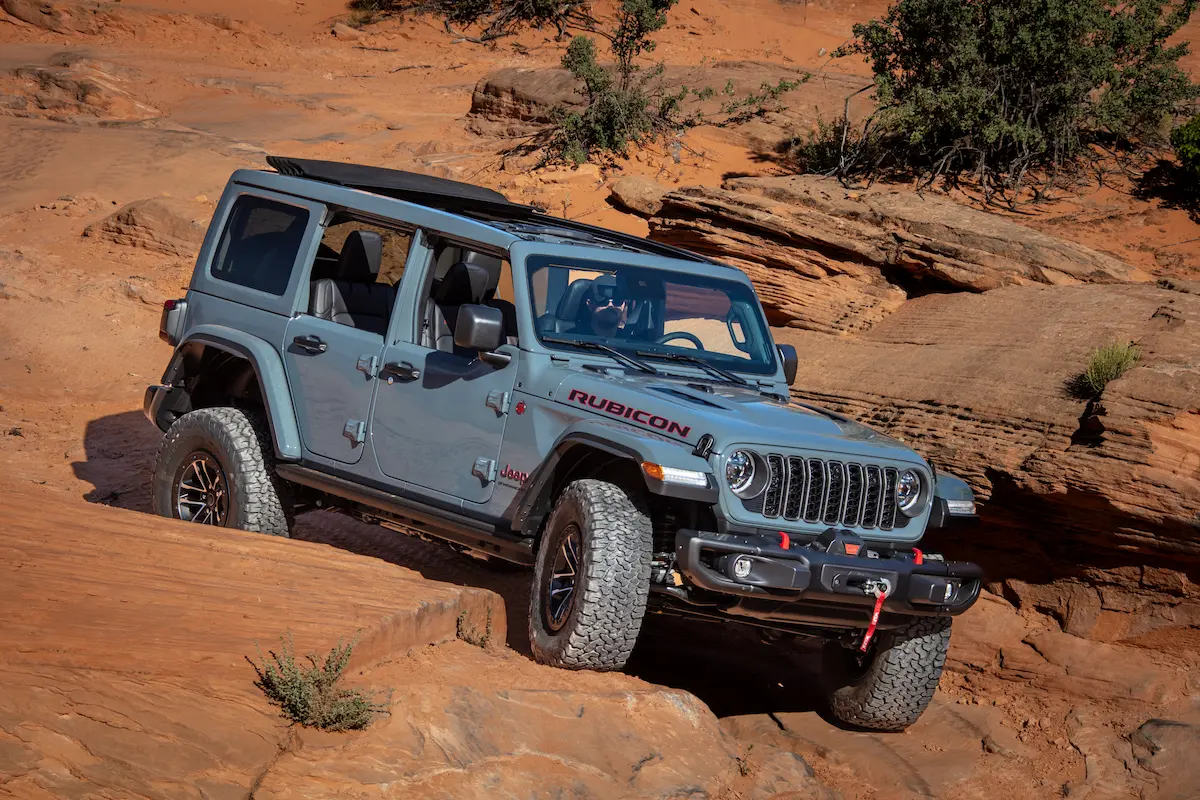 Exterior of Jeep Wrangler Unlimited in glendora, ca